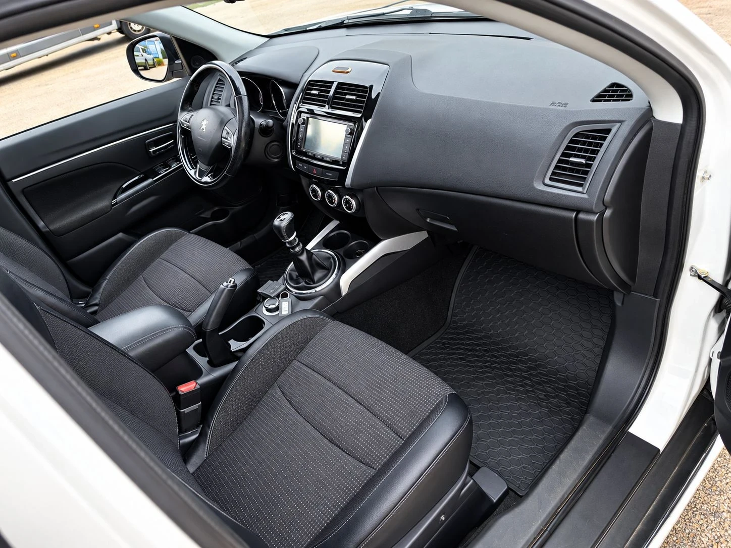 Peugeot 4008 4x4 6��. ALLURE* ����* ��������* KEYLESS*  | Mobile.bg � ����������� 12