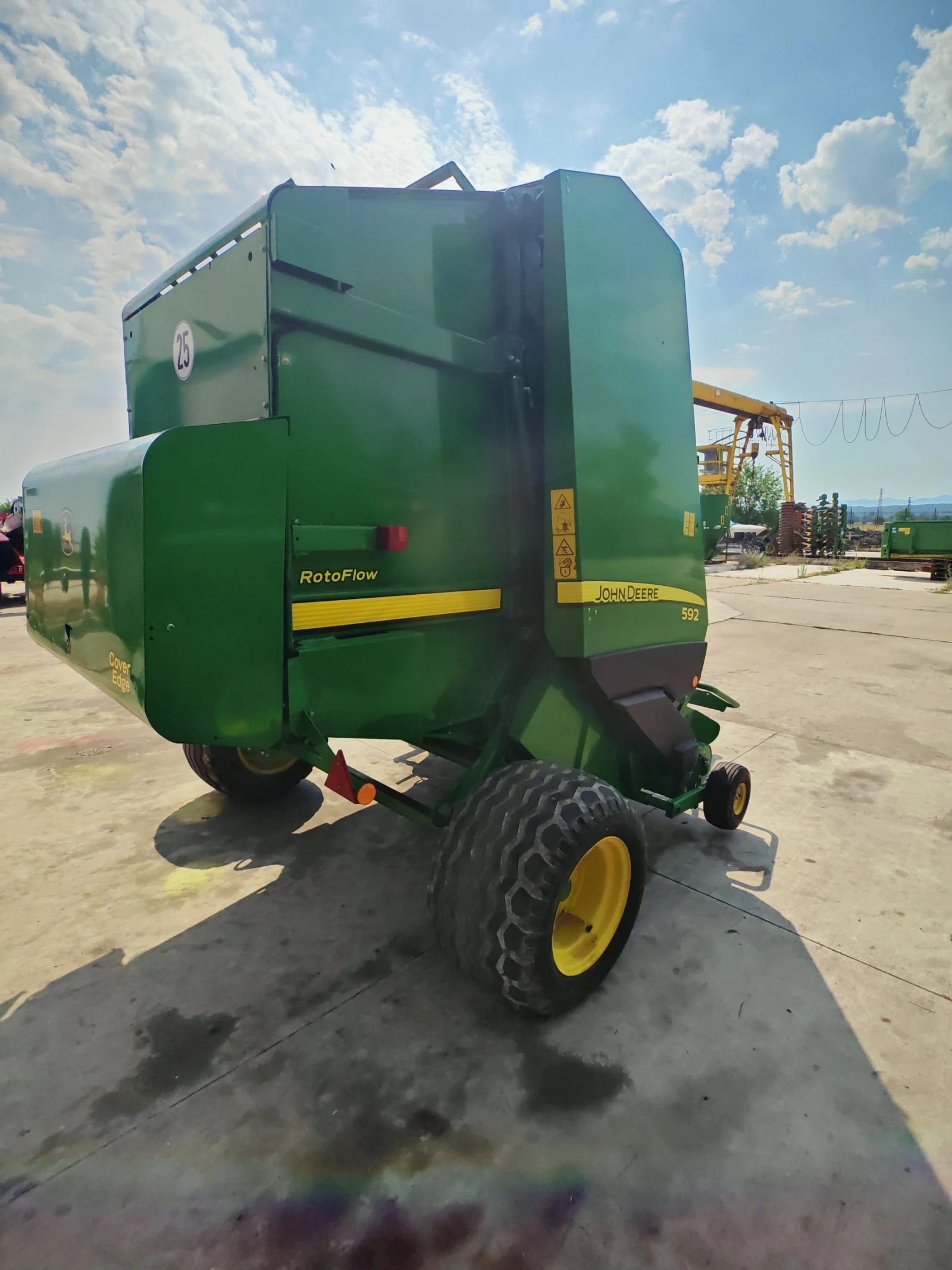 Балировачка John Deere 592 - изображение 10