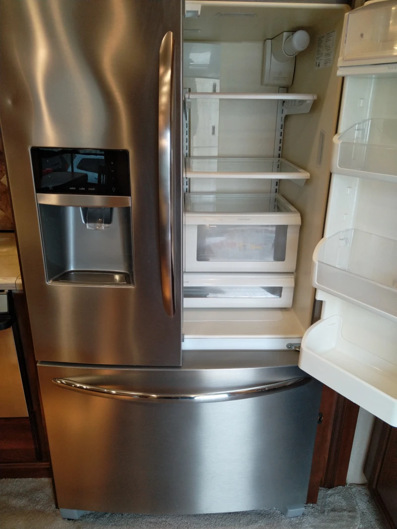 Каравана Други Forest River Cardinal 3450, снимка 16 - Каравани и кемпери - 52539624