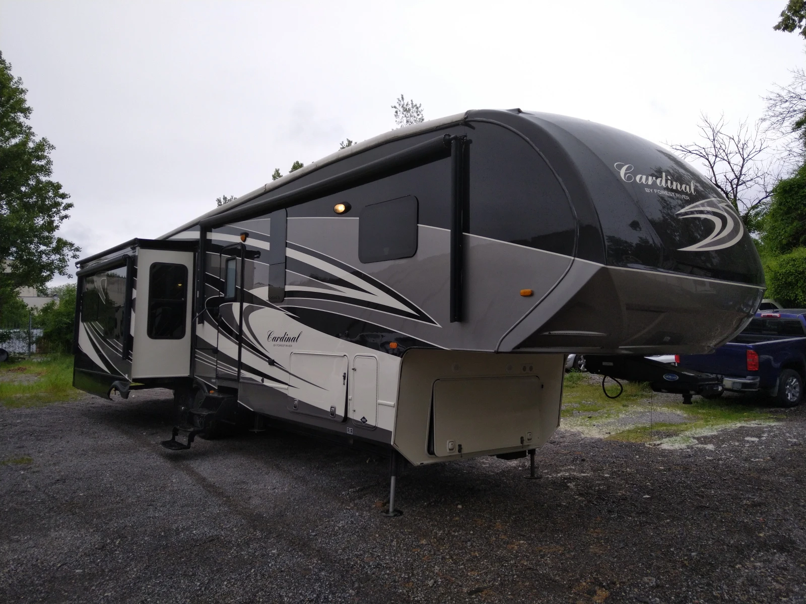 Каравана Други Forest River Cardinal 3450, снимка 1