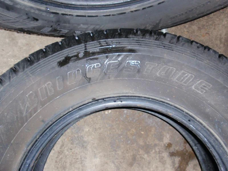 Гуми Всесезонни 215/80R16, снимка 7 - Гуми и джанти - 8891453