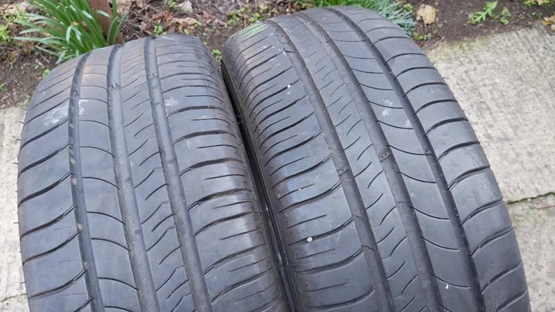 Гуми Летни 215/60R16, снимка 2 - Гуми и джанти - 27306963