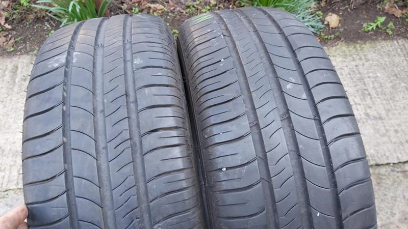 Гуми Летни 215/60R16, снимка 1 - Гуми и джанти - 27306963