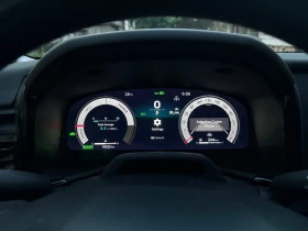 Toyota Camry XLE AWD, снимка 3