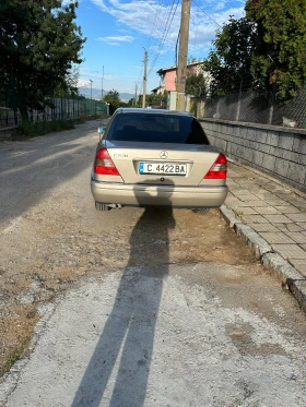 Mercedes-Benz C 220 W202, снимка 2