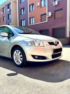 Toyota Auris 2.0 d-4d 126к.с keyless, снимка 10