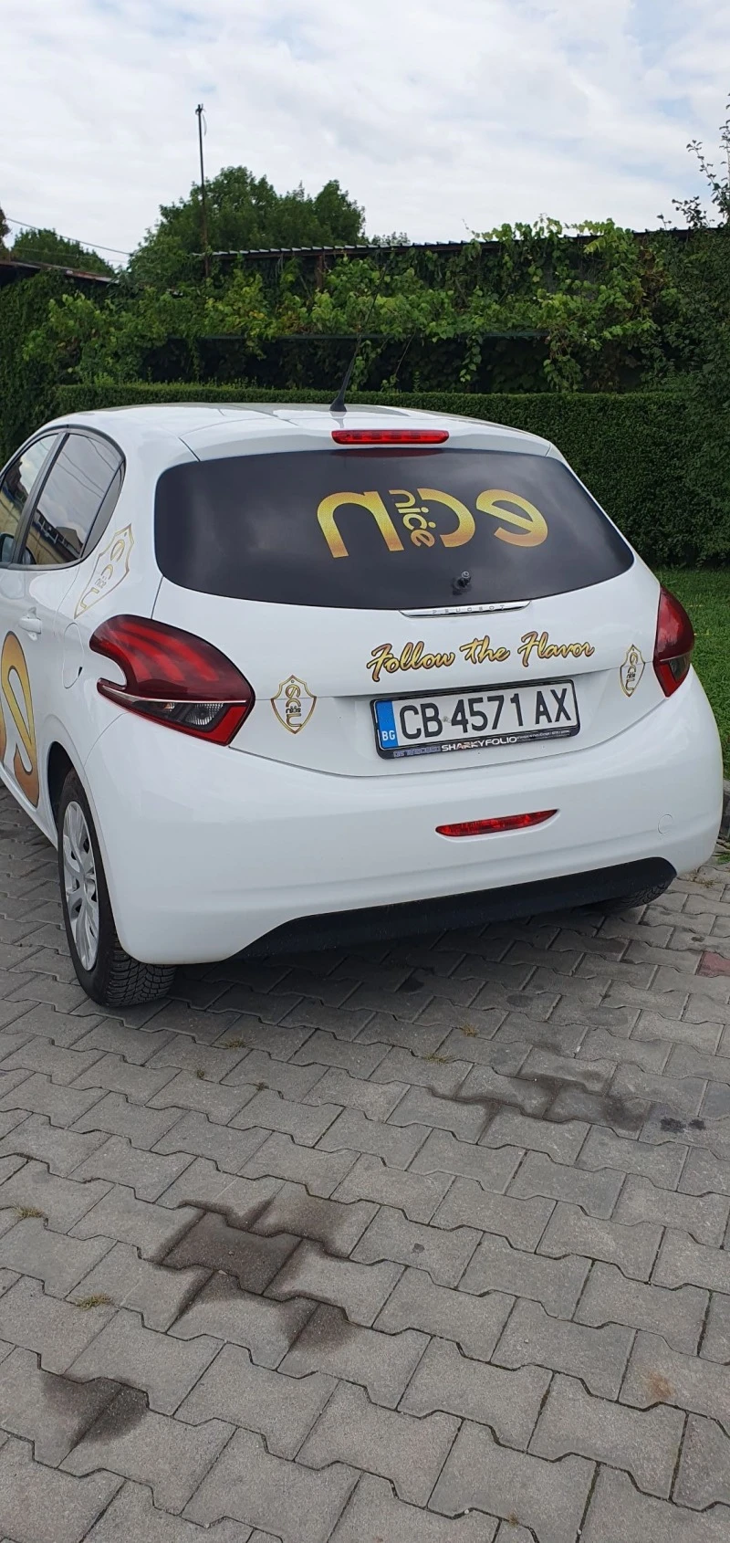 Peugeot 208, снимка 3 - Автомобили и джипове - 44431096