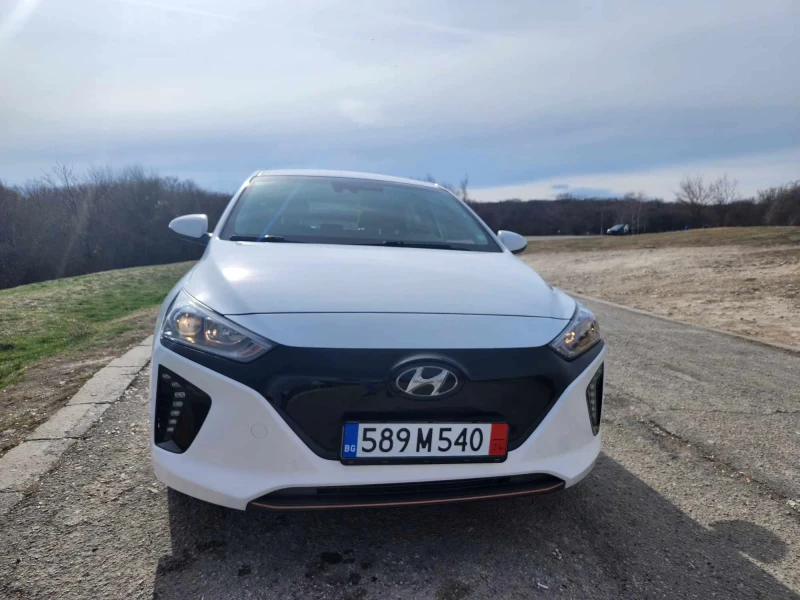 Hyundai Ioniq, снимка 12 - Автомобили и джипове - 47489257