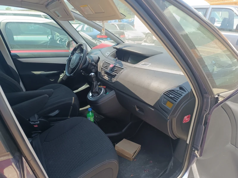 Citroen C4 Picasso, снимка 4 - Автомобили и джипове - 46970949