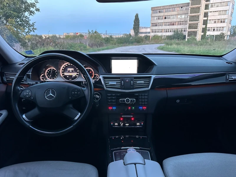 Mercedes-Benz E 350 Avangarde, снимка 7 - Автомобили и джипове - 47361061