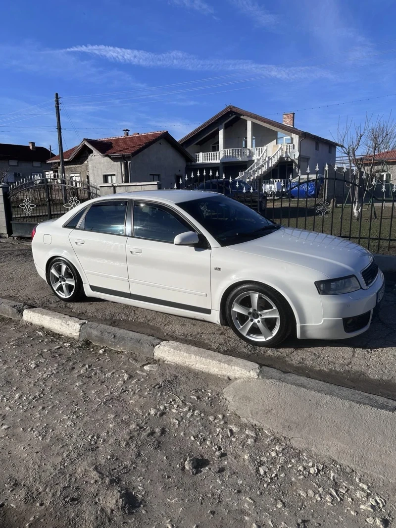 Audi A4, снимка 2 - Автомобили и джипове - 48279784