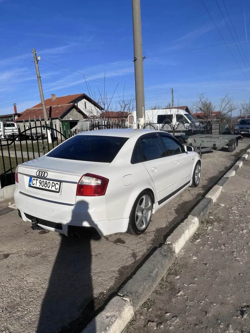 Audi A4, снимка 3 - Автомобили и джипове - 48279784