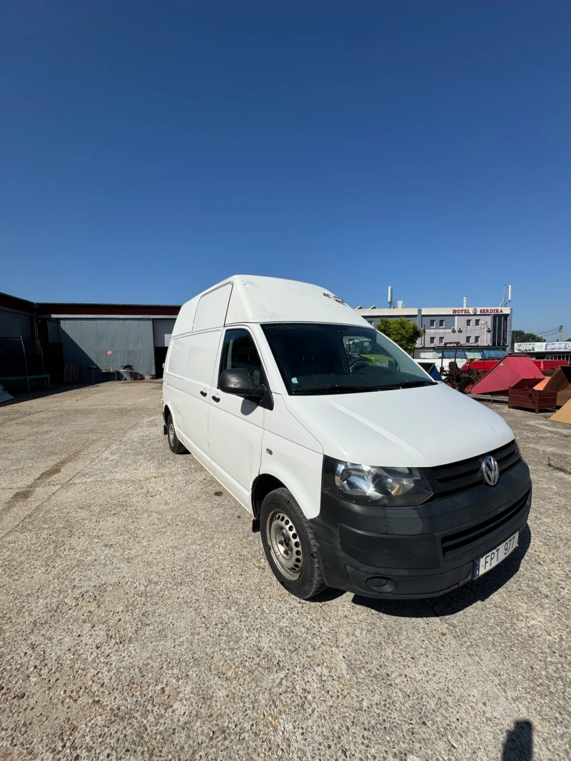 VW Multivan, снимка 15 - Автомобили и джипове - 52488228