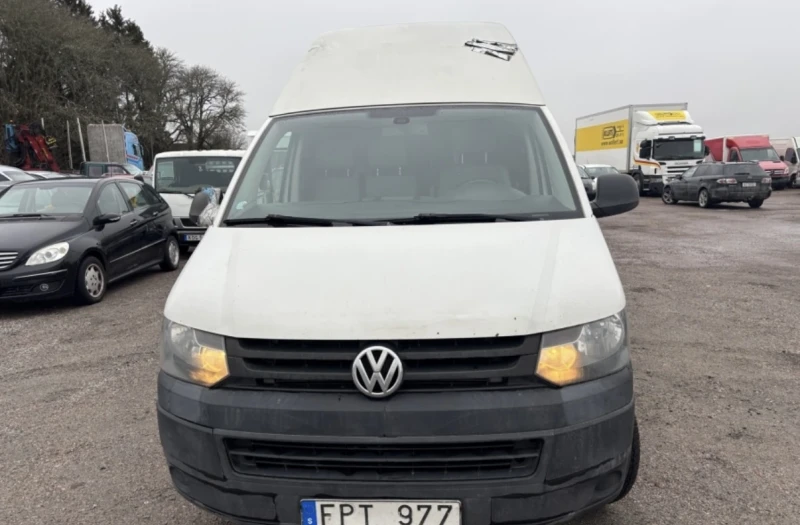 VW Multivan, снимка 3 - Автомобили и джипове - 52488228