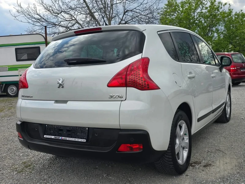 Peugeot 3008 1.6HDI 109K.C. / НАВИ / КЛИМАТРОНИК / ПАРКТРОНИК, снимка 4 - Автомобили и джипове - 50116822