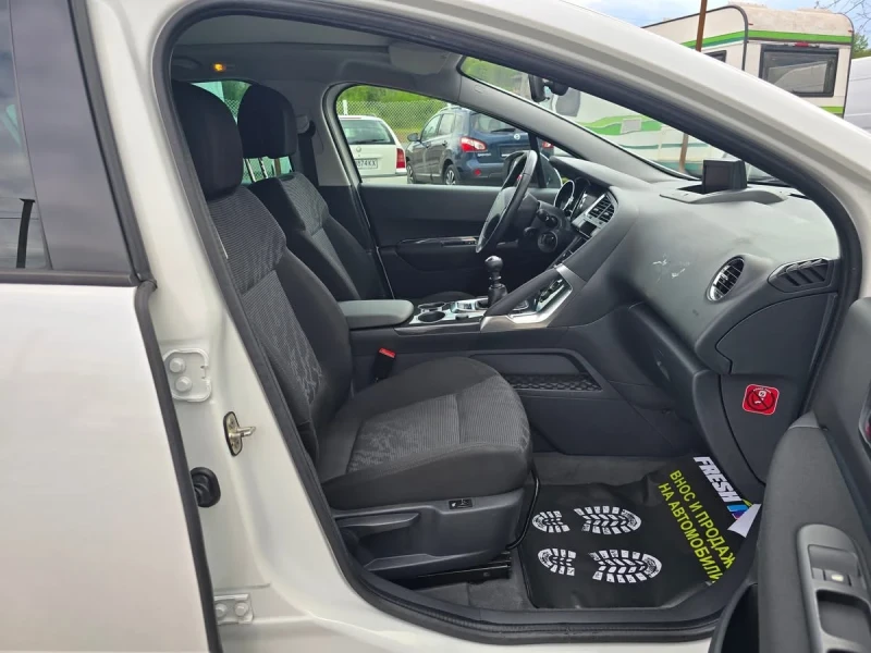 Peugeot 3008 1.6HDI 109K.C. / НАВИ / КЛИМАТРОНИК / ПАРКТРОНИК, снимка 8 - Автомобили и джипове - 50116822