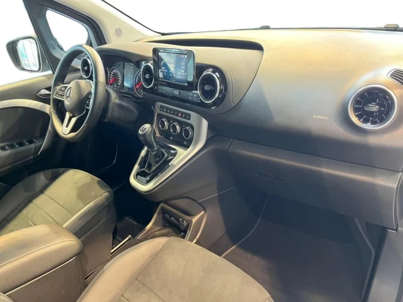 Mercedes-Benz T-класа EQT200/122HP/PROGRESSIVE/AMBI/CAM/CARPLAY/LED/746f, снимка 9 - Автомобили и джипове - 51722213