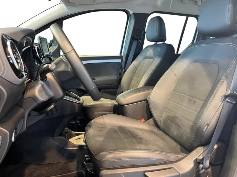 Mercedes-Benz T-класа EQT200/122HP/PROGRESSIVE/AMBI/CAM/CARPLAY/LED/746f, снимка 6 - Автомобили и джипове - 51722213