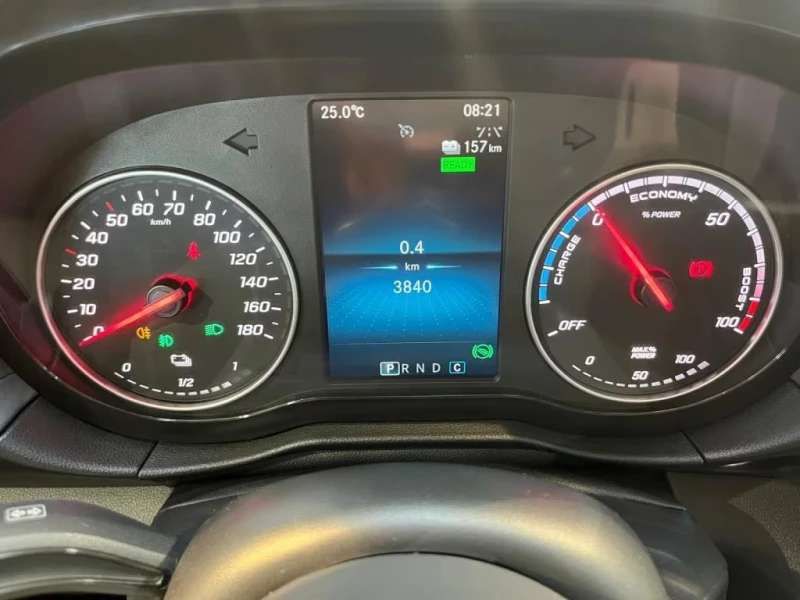 Mercedes-Benz T-класа EQT200/122HP/PROGRESSIVE/AMBI/CAM/CARPLAY/LED/746f, снимка 10 - Автомобили и джипове - 51722213