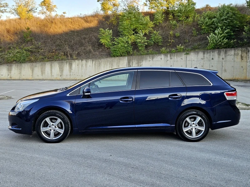 Toyota Avensis 2.0 , снимка 6 - Автомобили и джипове - 52022802