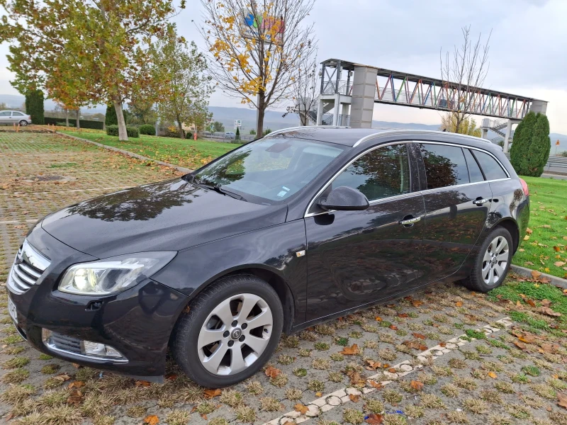 Opel Insignia, снимка 12 - Автомобили и джипове - 52368552