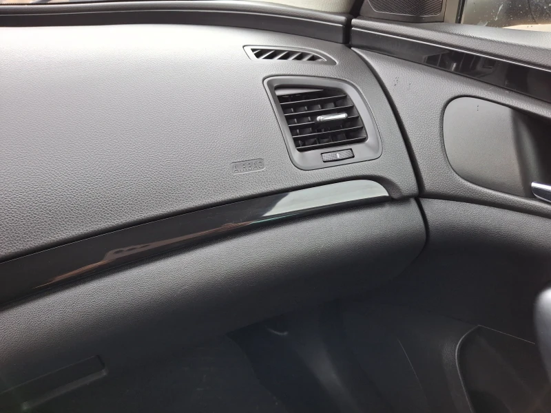 Opel Insignia, снимка 8 - Автомобили и джипове - 52368552