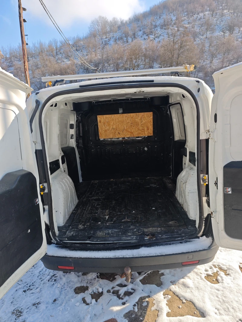 Fiat Doblo 1.3МУЛТИДЖЕТ, снимка 6 - Автомобили и джипове - 53177246