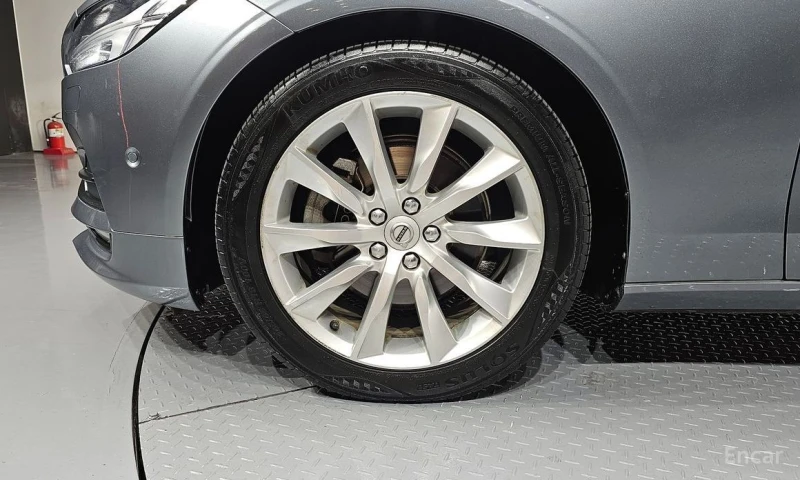 Volvo S90, снимка 5 - Автомобили и джипове - 53286660