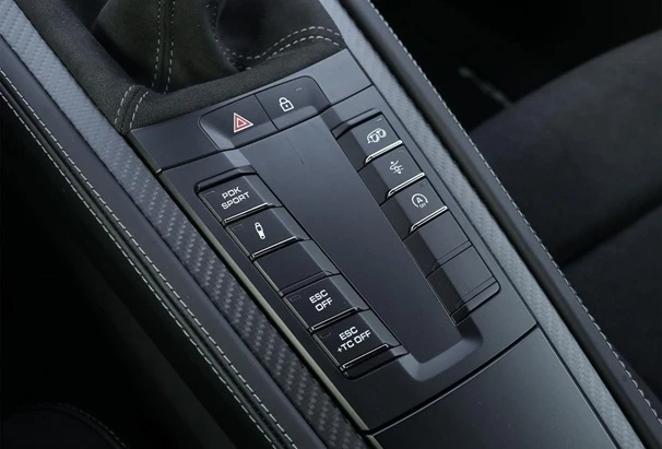 Porsche Boxster 718 Spyder RS = Style Edition = Гаранция, снимка 15 - Автомобили и джипове - 52930027