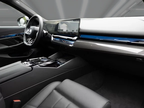 BMW 520 d xDrive = M-Sport = Гаранция, снимка 9 - Автомобили и джипове - 55890125