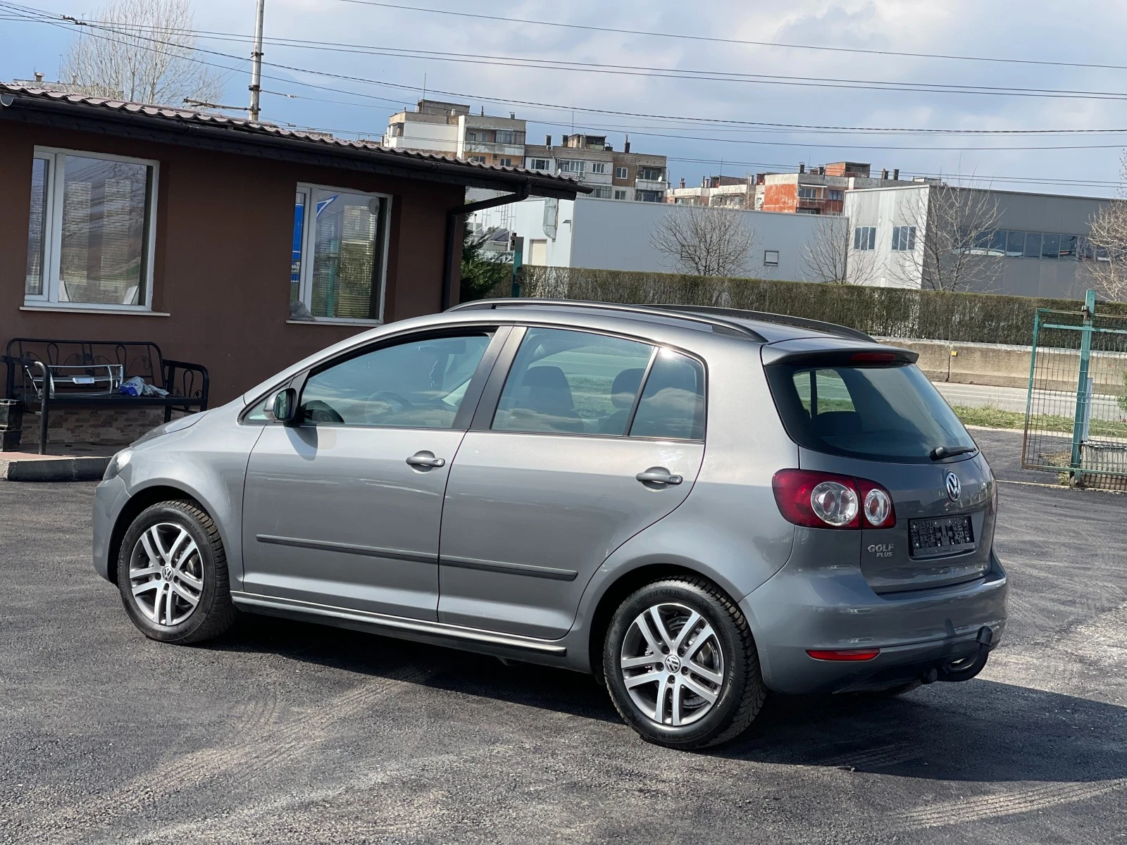 VW Golf Plus 1.4i - изображение 4