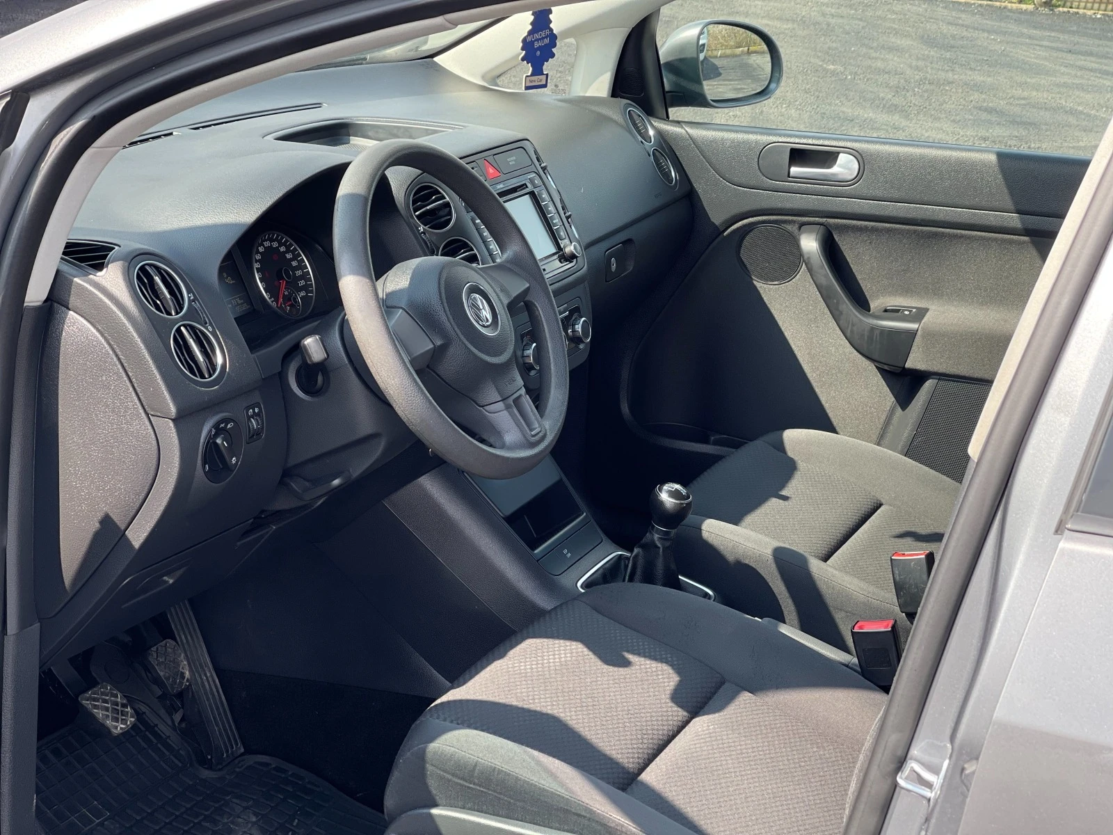 VW Golf Plus 1.4i | Mobile.bg   14