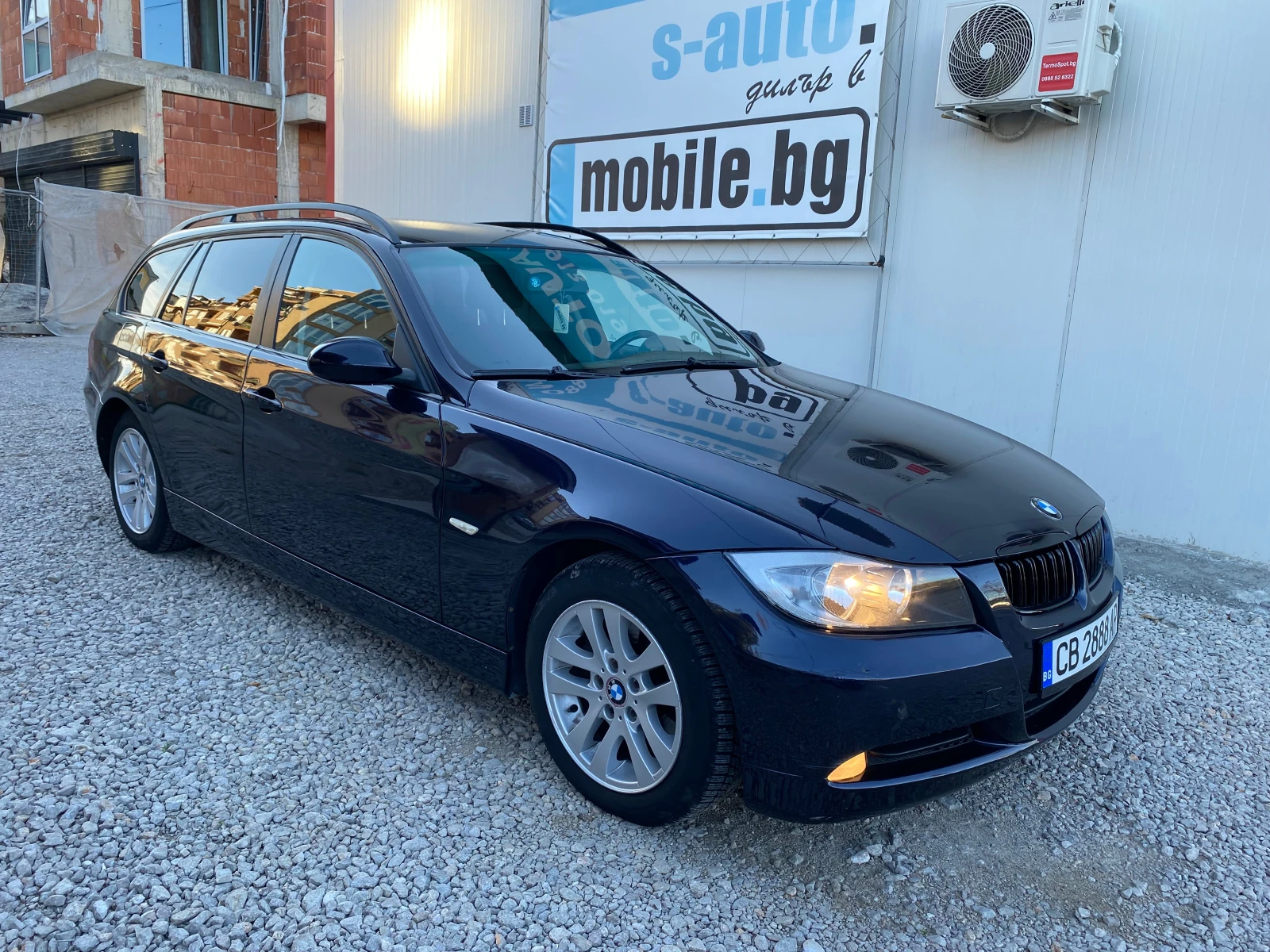 BMW 320 d НАВИГАЦИЯ* КЛИМАТРОНИК* ОБСЛУЖЕН - [1] 