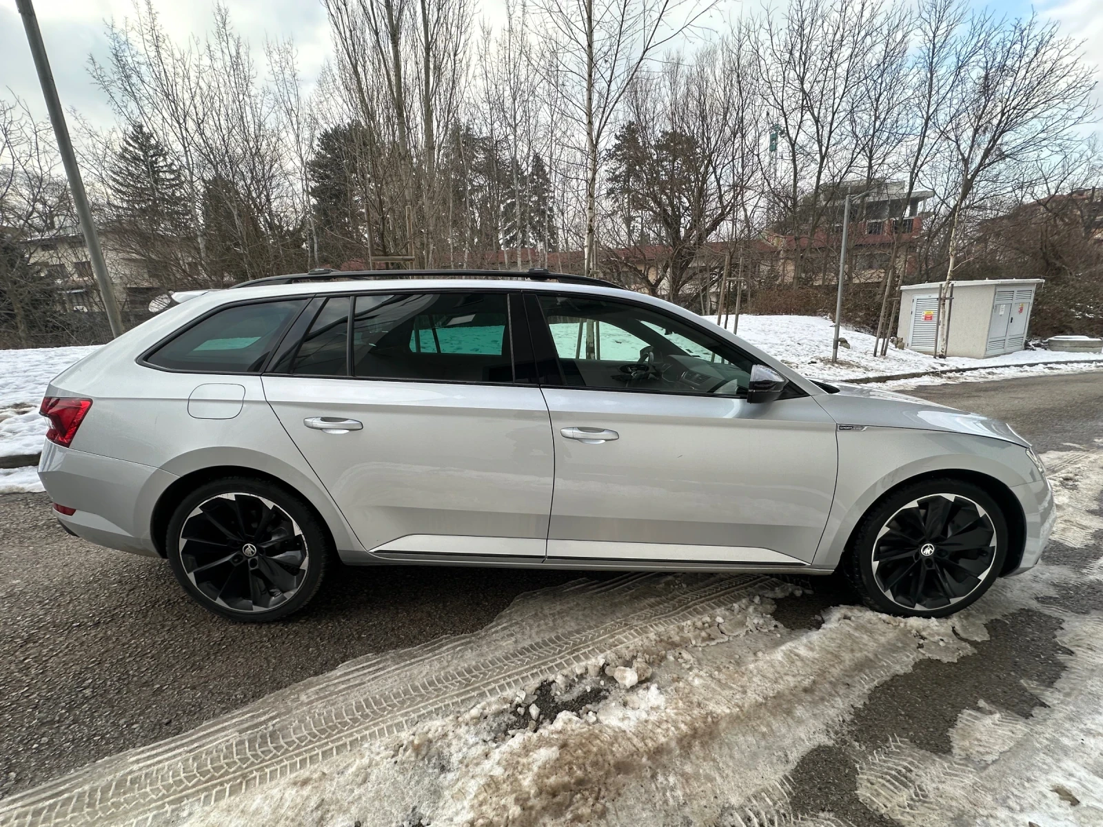 Skoda Superb 2.0TDI / DSG / DIGITAL - изображение 8