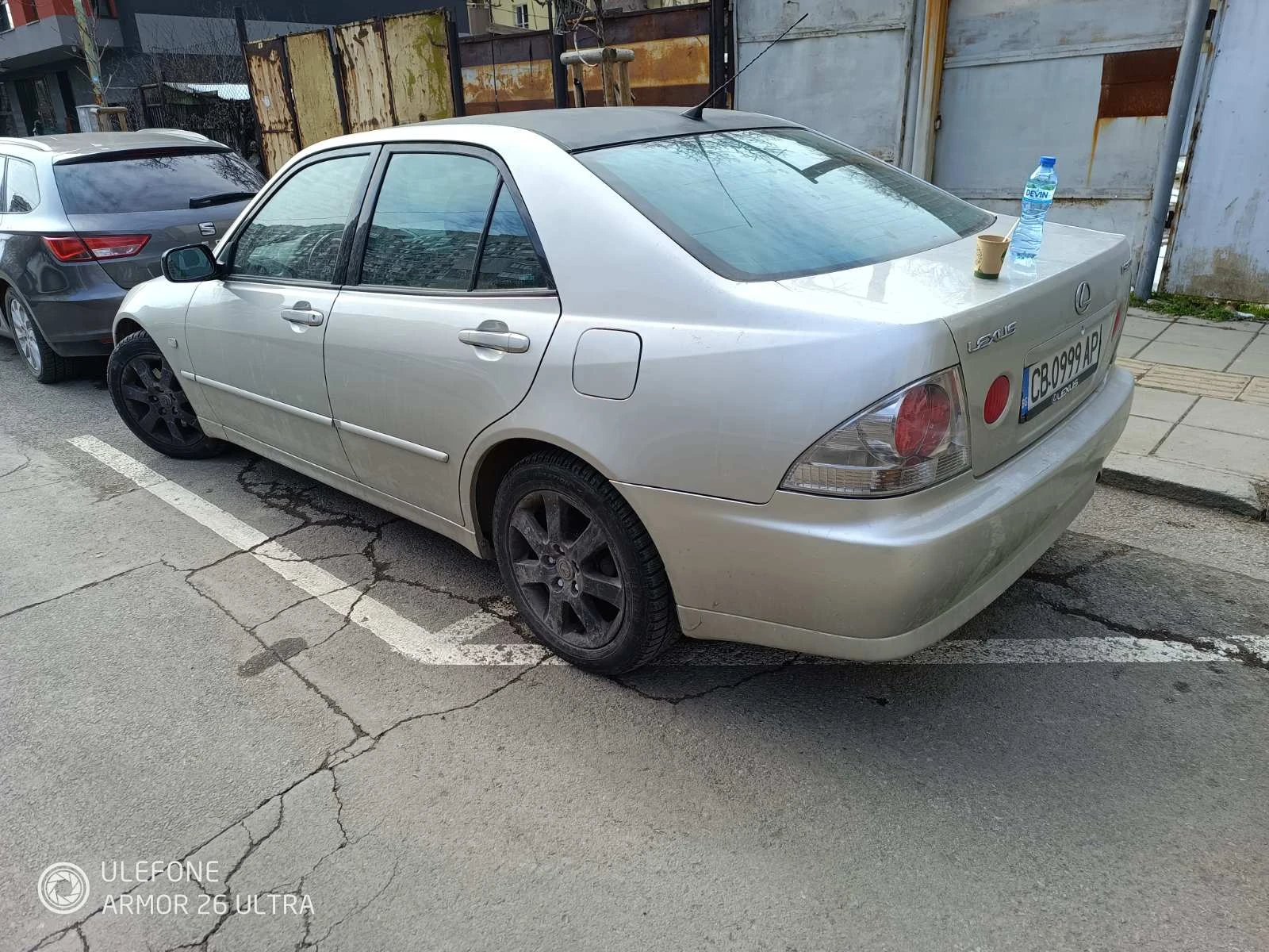 Lexus IS 200  - изображение 3