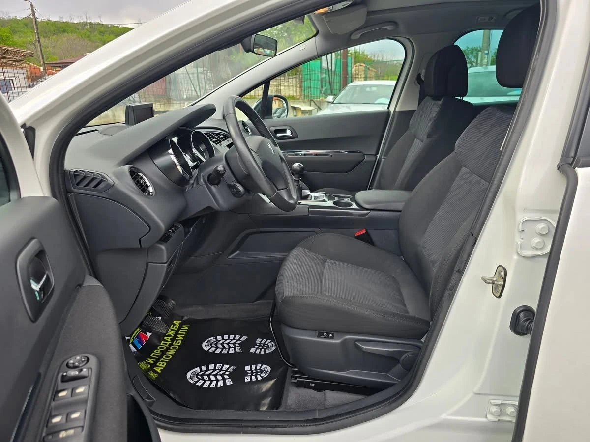 Peugeot 3008 1.6HDI 109K.C. / НАВИ / КЛИМАТРОНИК / ПАРКТРОНИК - изображение 6