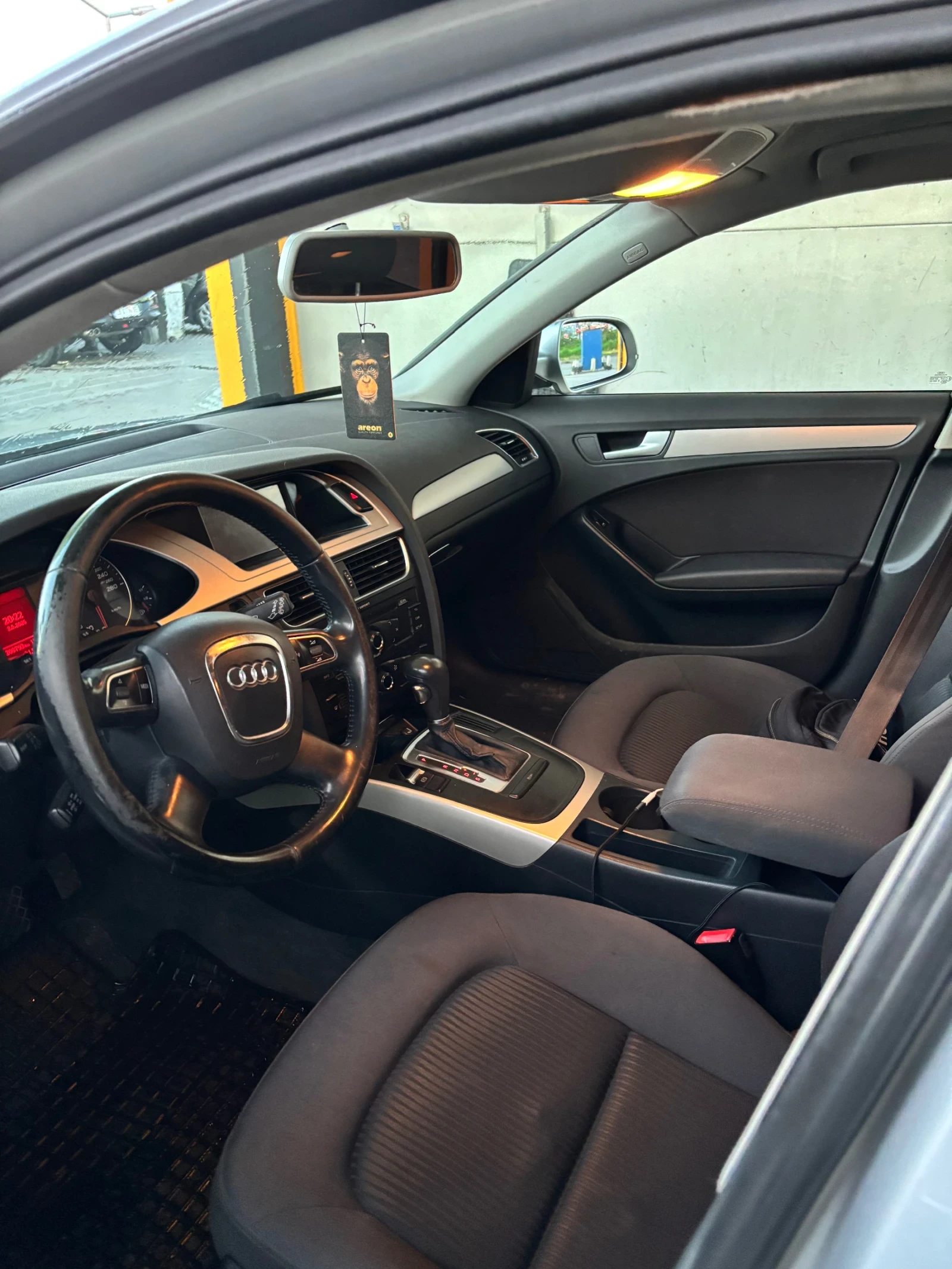 Audi A4  - изображение 9