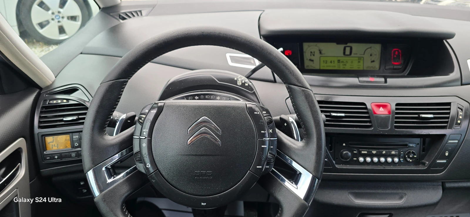 Citroen C4 Picasso 1.6 HDI FACE LIFT 7MECTA 120000km - изображение 8