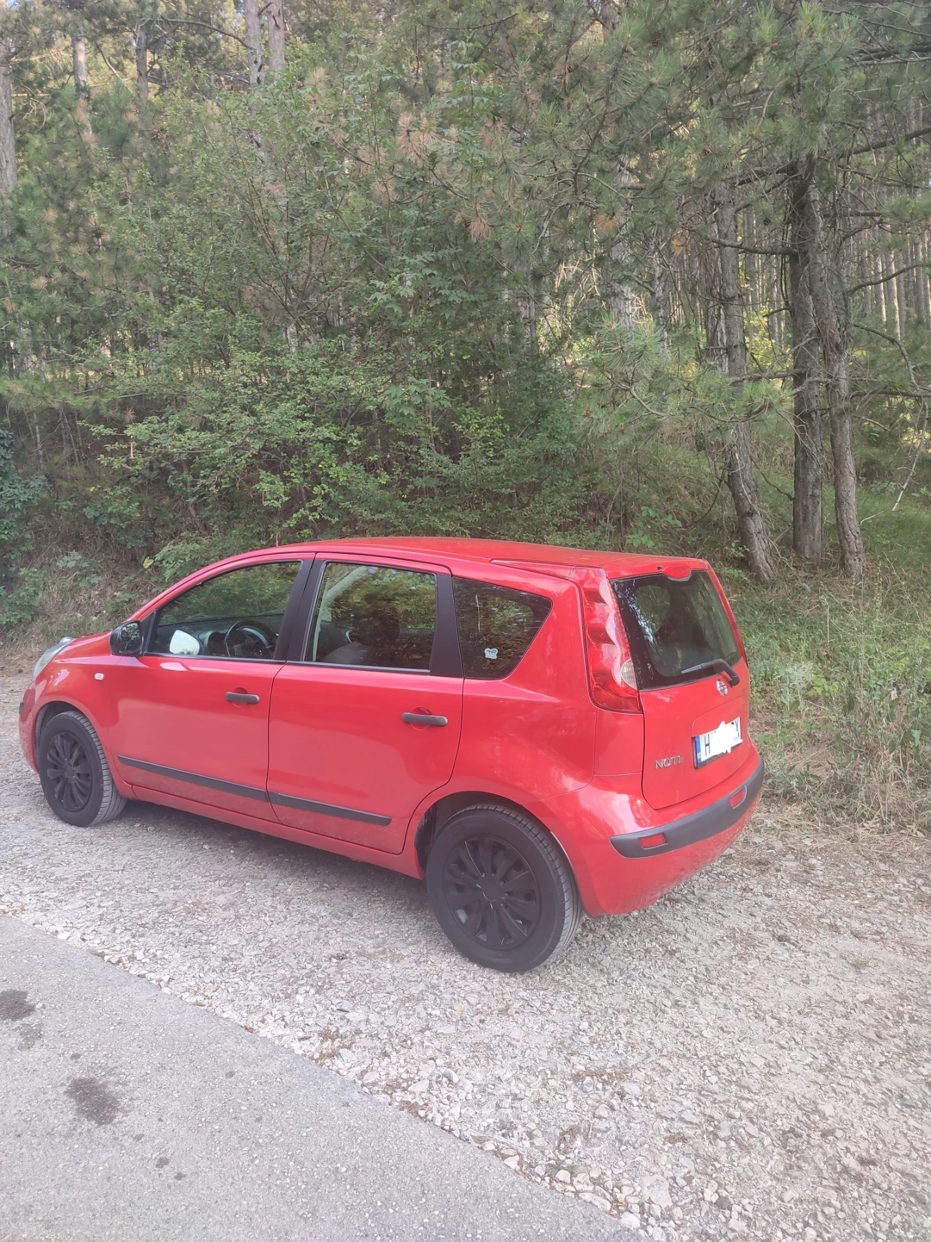 Nissan Note 1.4i - изображение 8