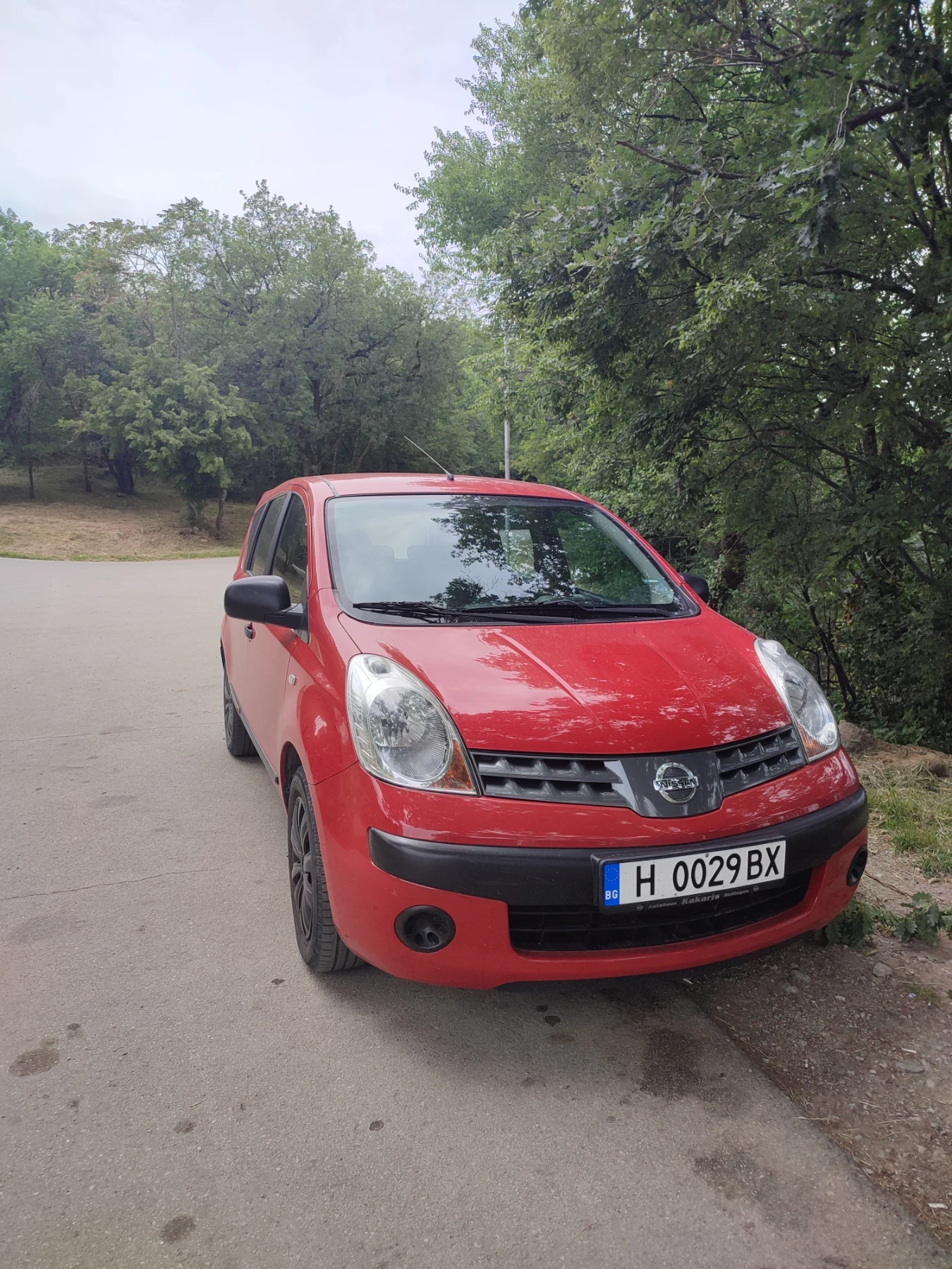 Nissan Note 1.4i - изображение 2