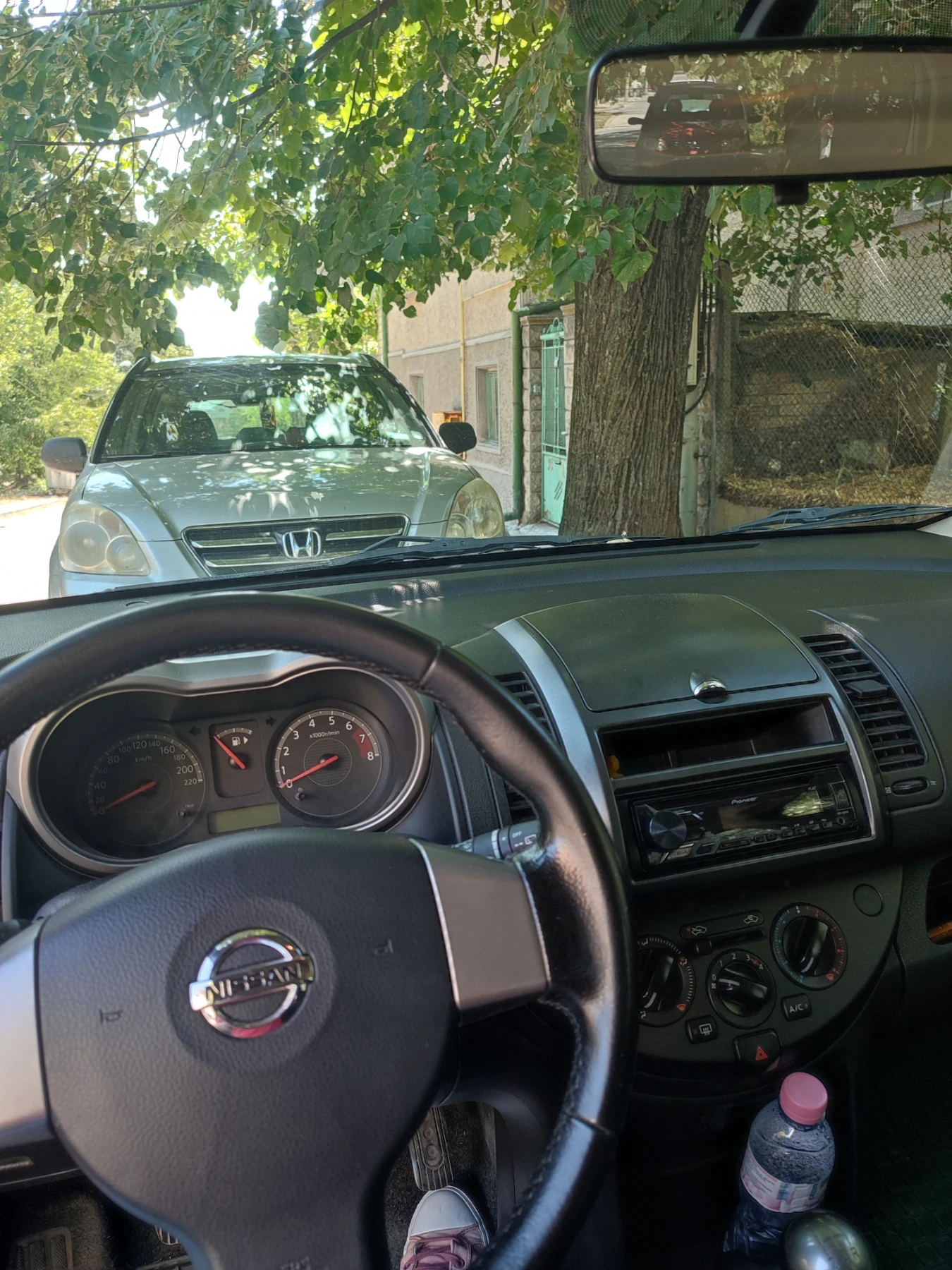 Nissan Note 1.4i - изображение 7