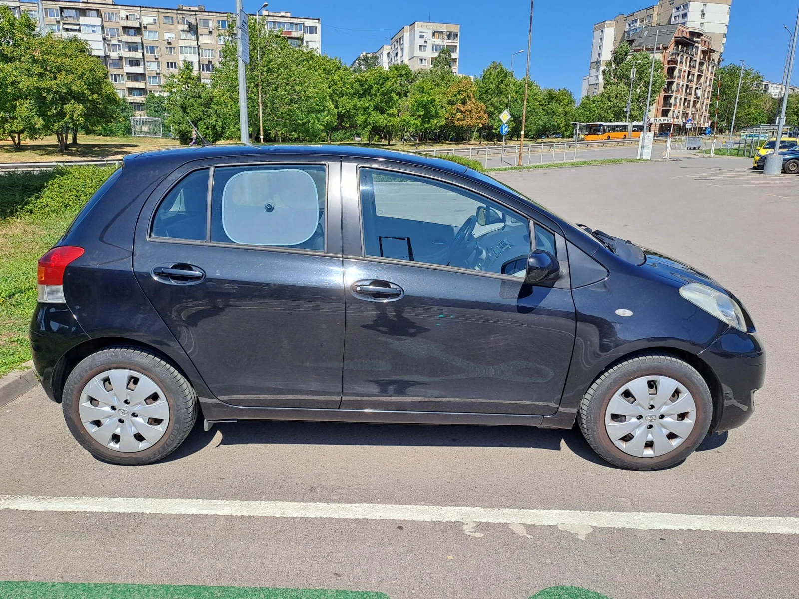 Toyota Yaris  - изображение 4