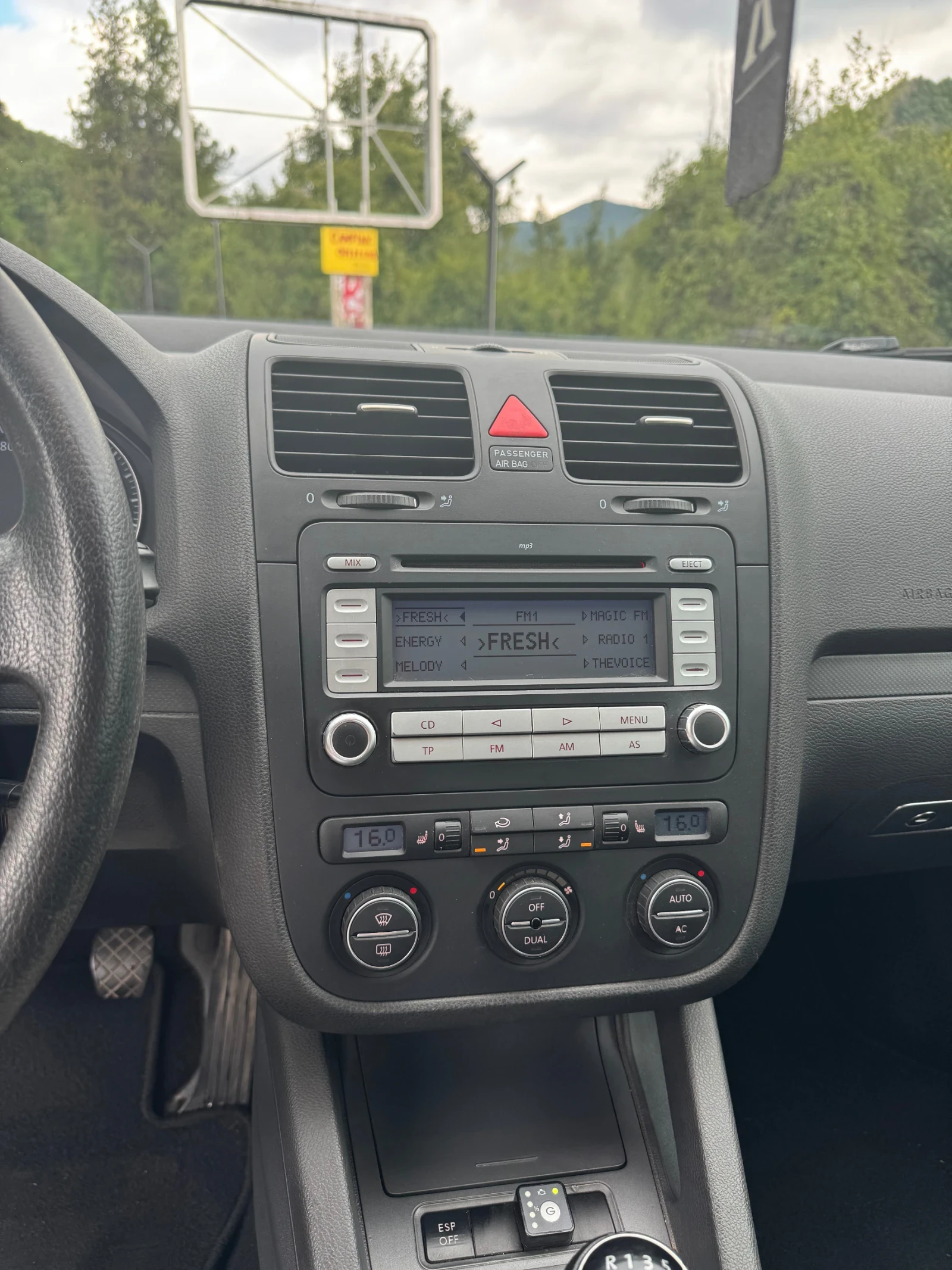 VW Golf 1600 газ/бензин | Mobile.bg — изображение 13