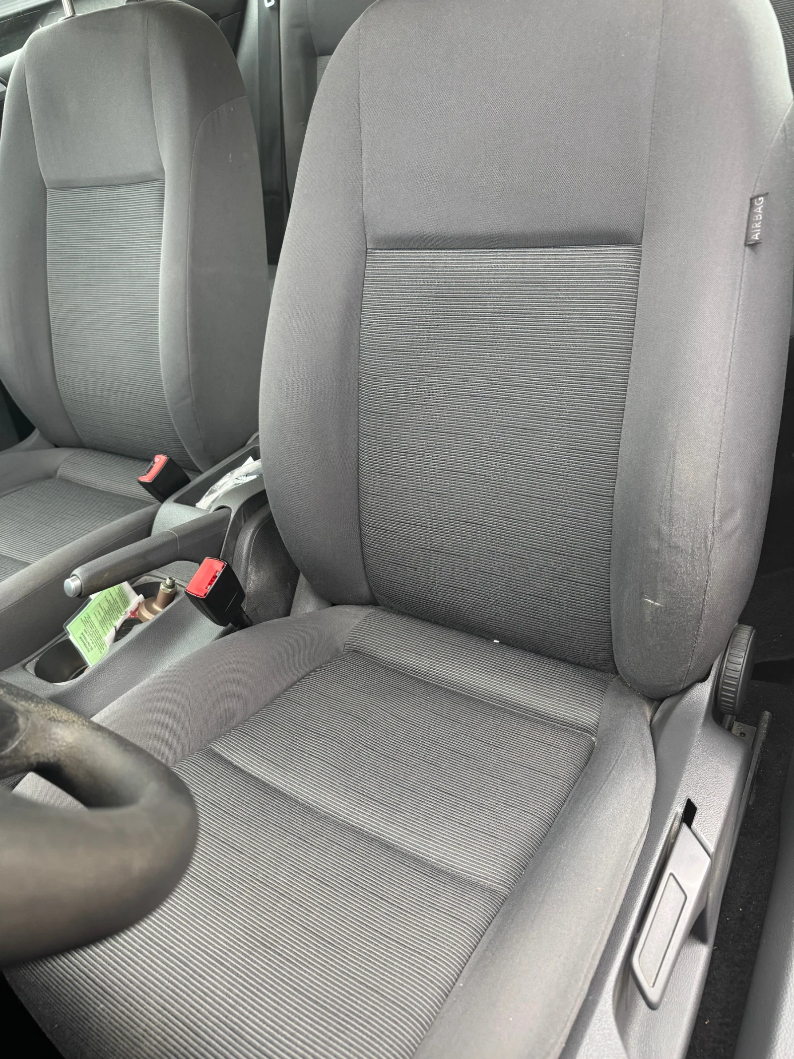 VW Golf 1600 газ/бензин | Mobile.bg — изображение 17