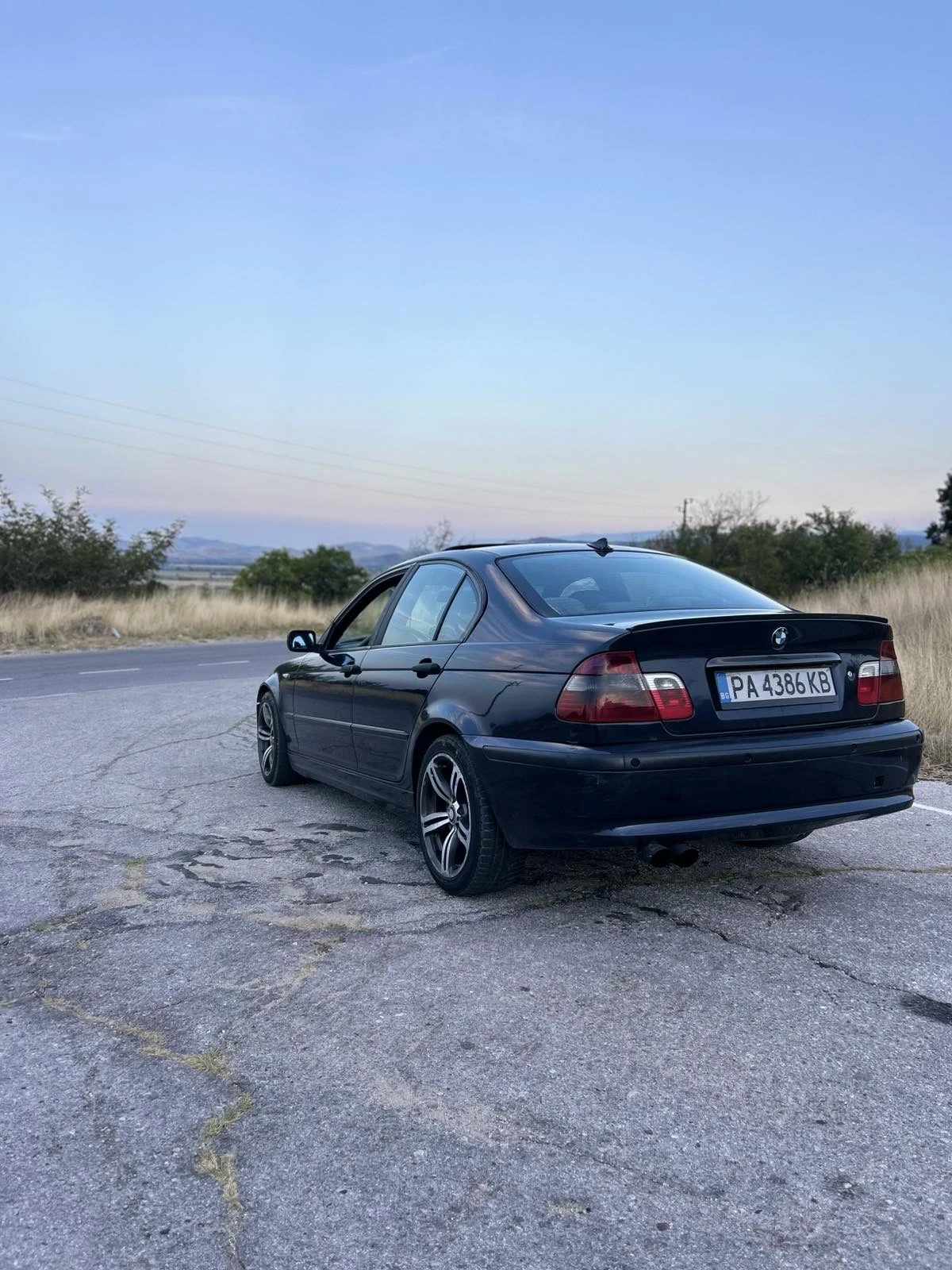 BMW 320  - изображение 4