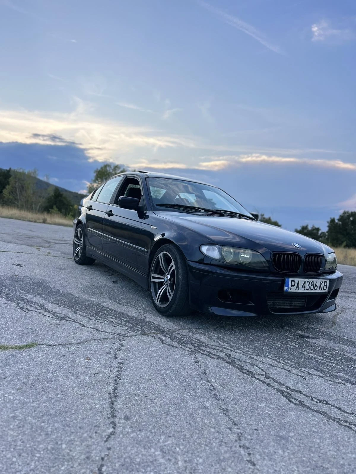 BMW 320  - изображение 6