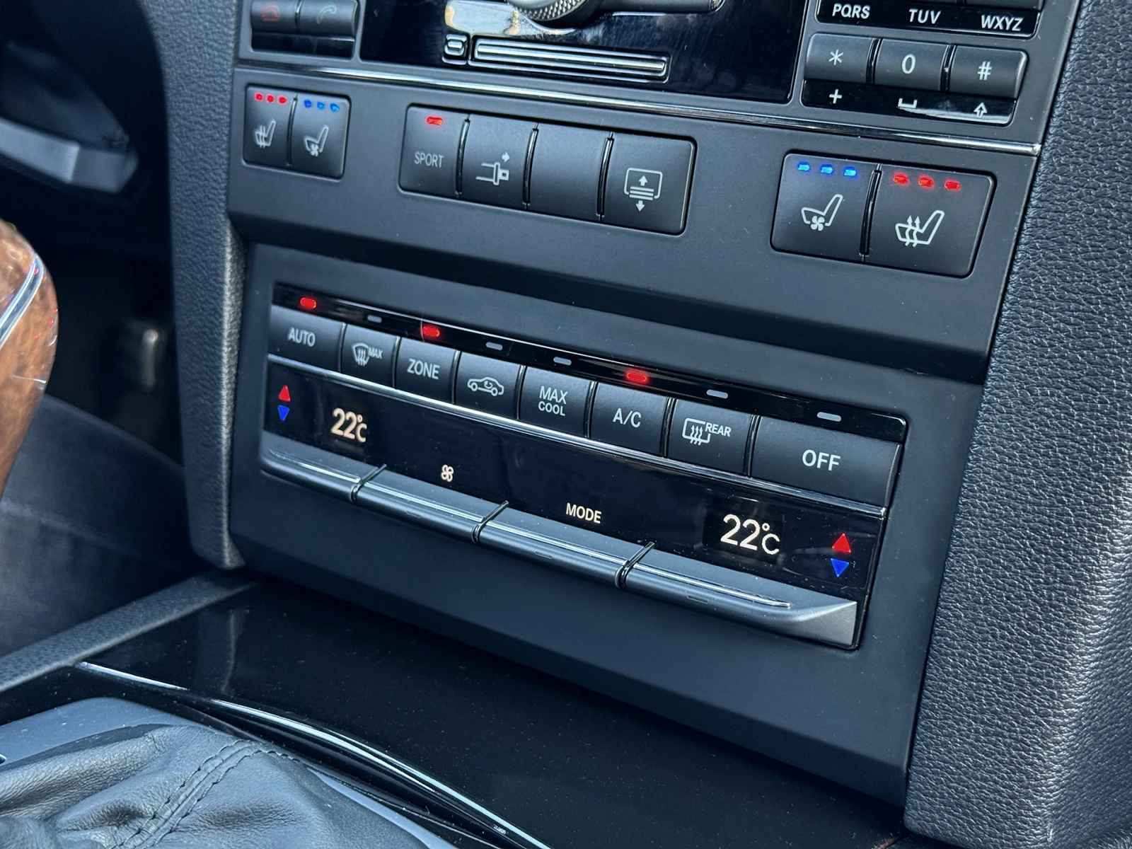 Mercedes-Benz E 500 V8 (388 кс) 7G-TRONIC | Mobile.bg — изображение 10
