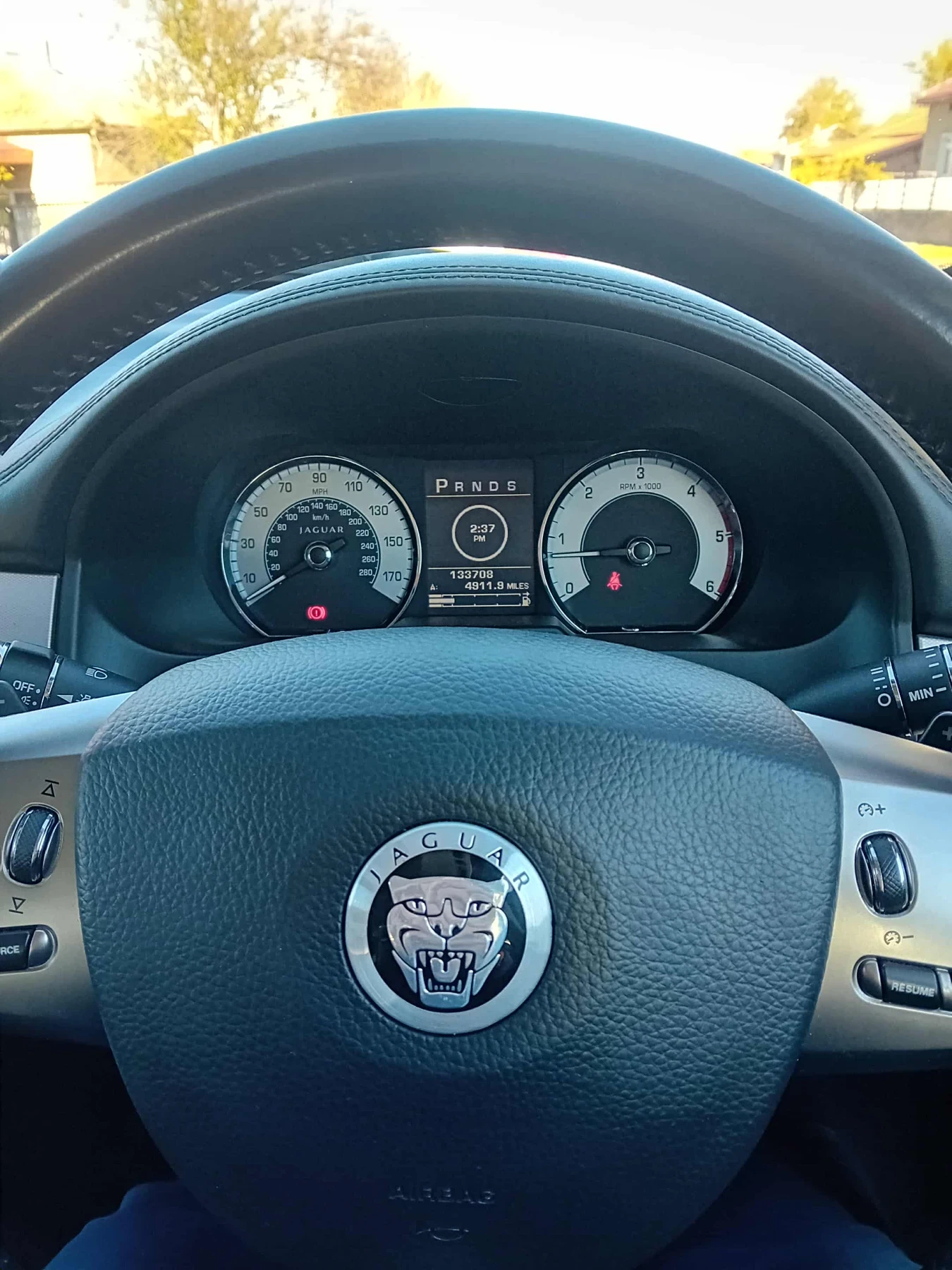 Jaguar Xf  - изображение 6