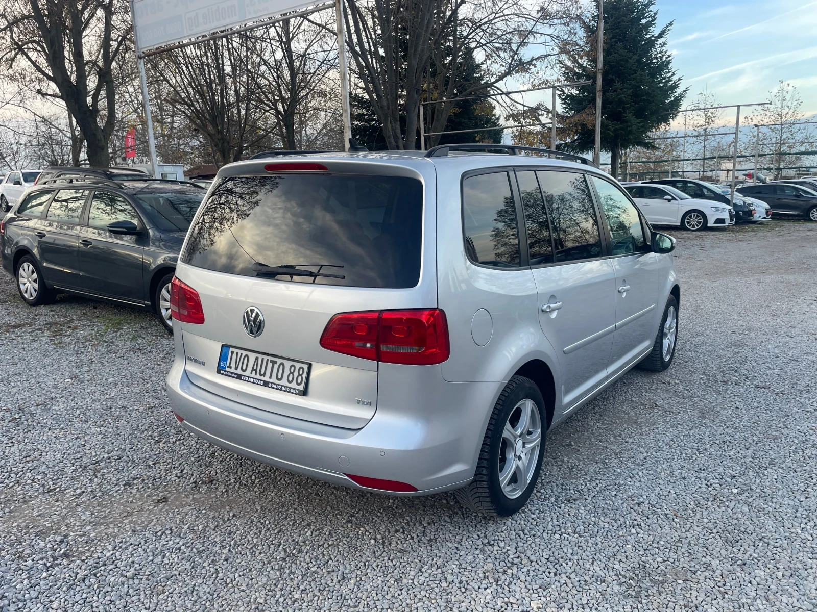 VW Touran KAMERA NAVI\AVTOMAT\ | Mobile.bg   3