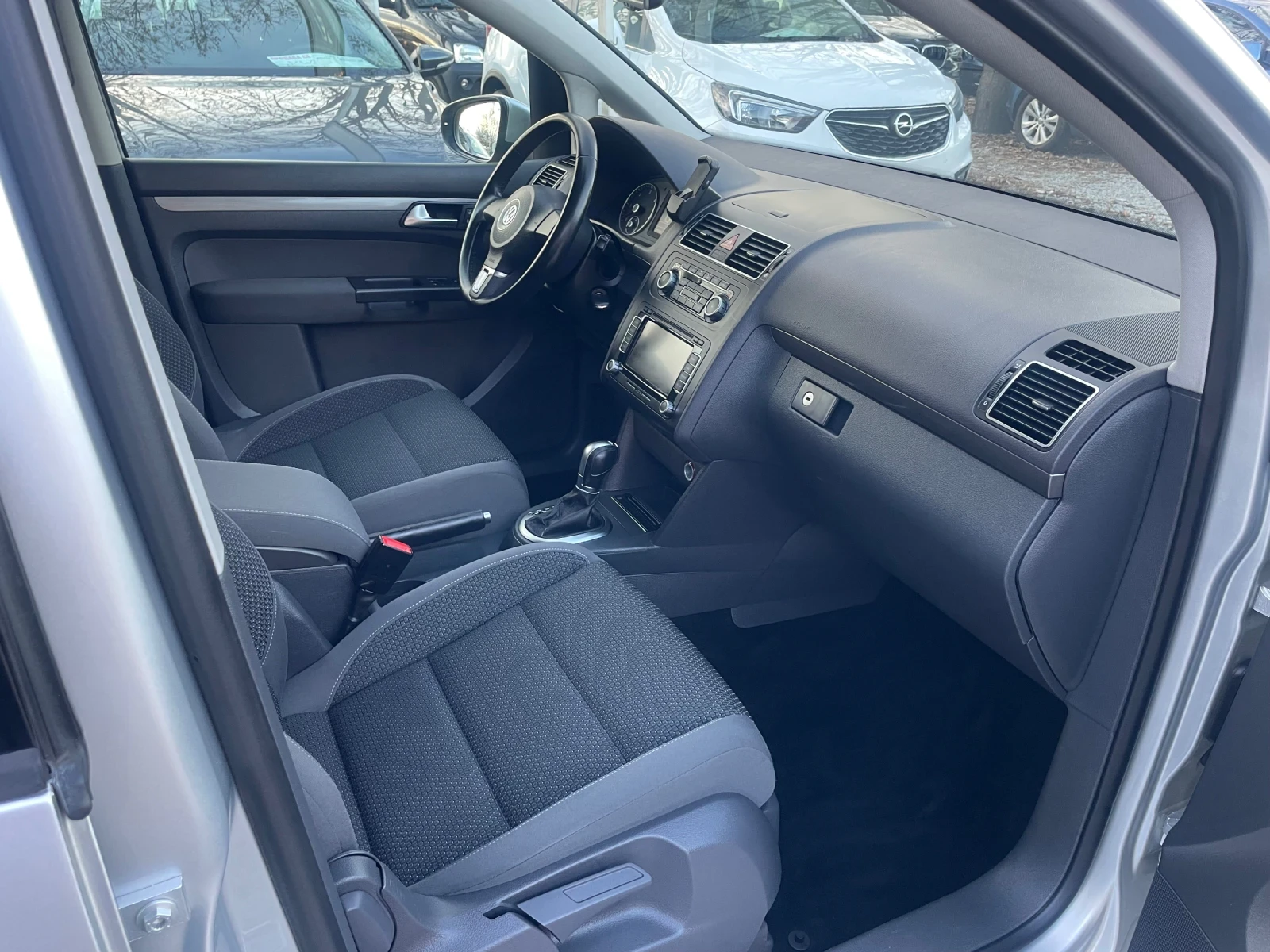 VW Touran KAMERA NAVI\AVTOMAT\ | Mobile.bg   14